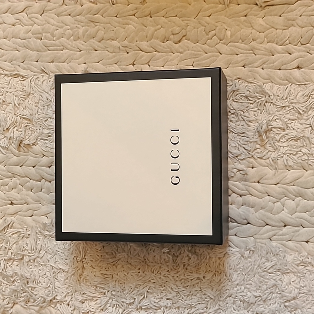 Gucci belt box